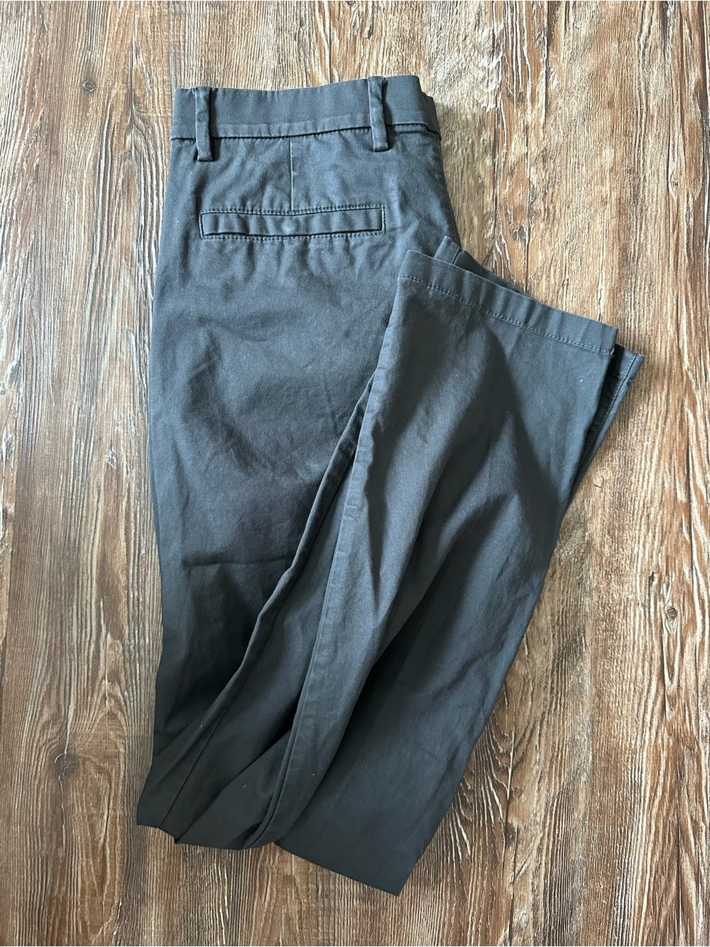Old Navy Ultimate Tech Slim chinos
